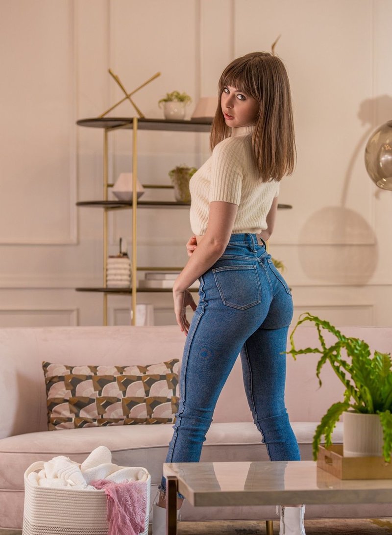 Анна, 21
